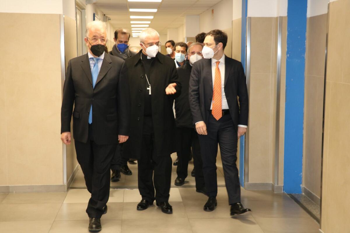 AL CANNIZZARO LA PRIMA TAPPA PASTORALE NEGLI OSPEDALI DEL NUOVO ARCIVESCOVO RENNA - 