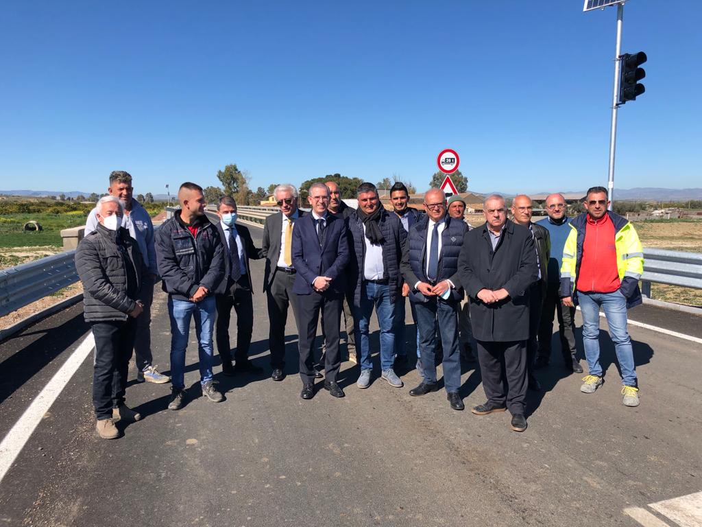 CONSEGNATO IL RISTRUTTURATO PONTE PALMERI SULLA SP 74/II AL CONFINE FRA I TERRITORI DI RAMACCA E PATERNÒ