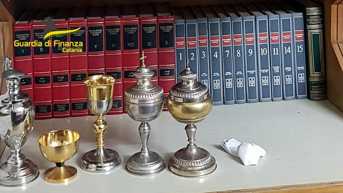 CATANIA: TENTATO FURTO PRESSO LA CHIESA DI SAN FRANCESCO DI PAOLA SVENTATO DALL’INTERVENTO DEI “BASCHI VERDI”. - 