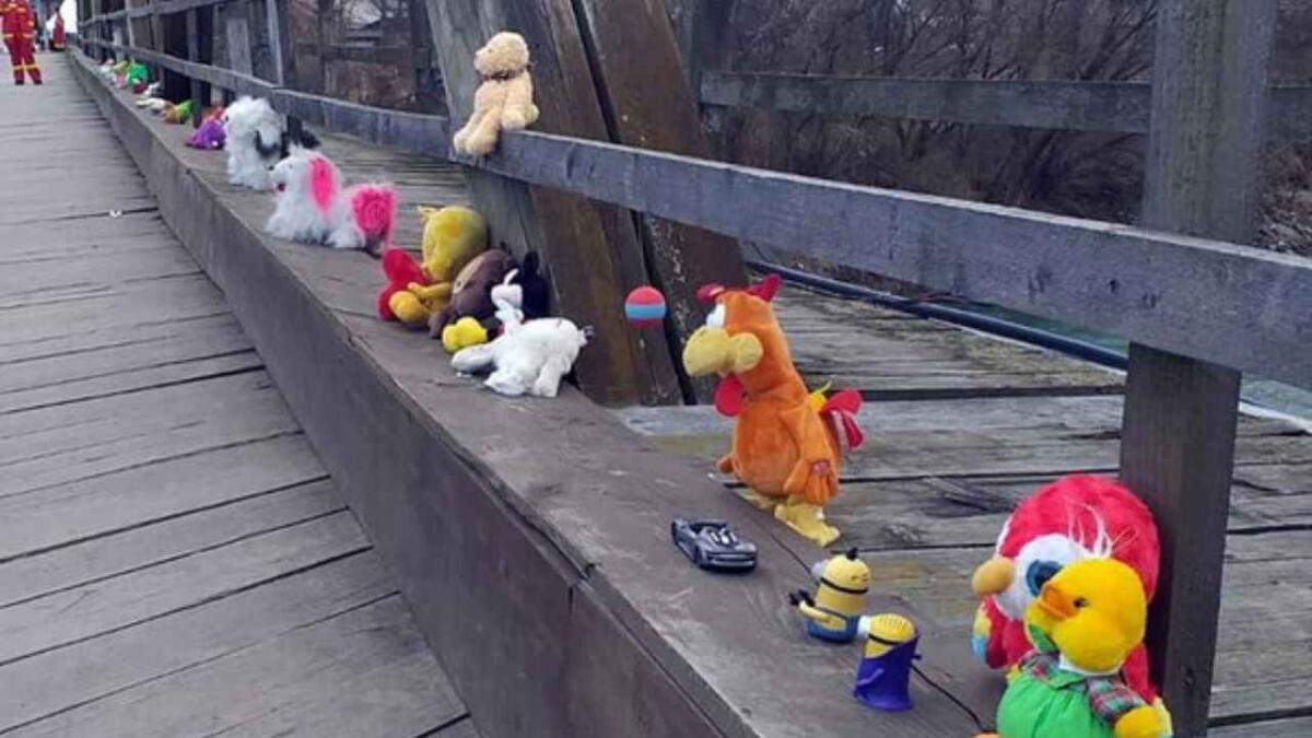 ROMANIA, CREATO IL PONTE DEI GIOCATTOLI PER ACCOGLIERE I BIMBI PROFUGHI DELL'UCRAINA - 