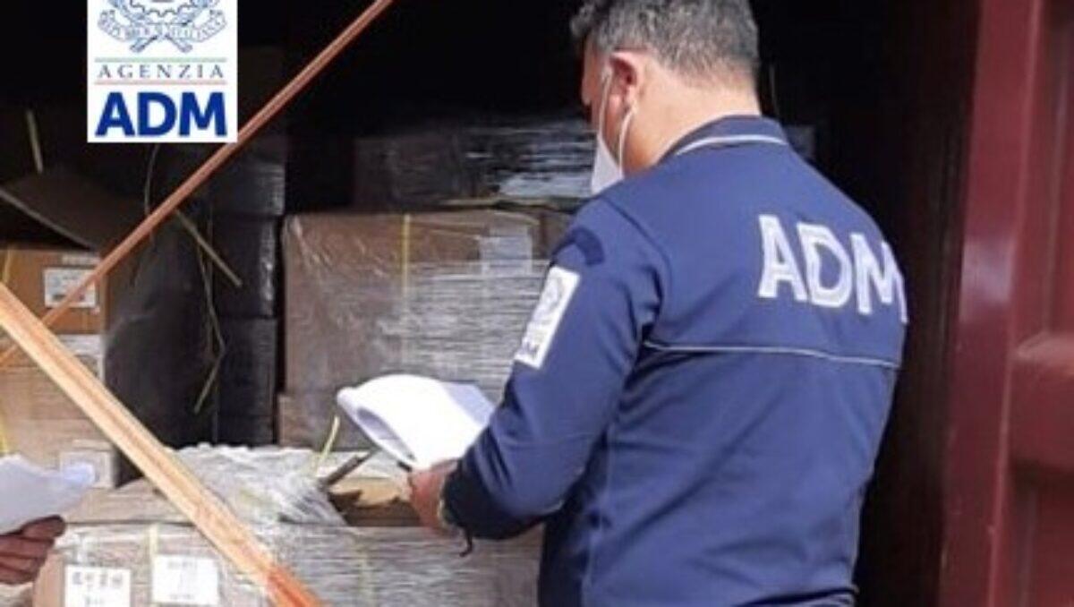 BLOCCATO AL PORTO DI CATANIA CARICO DI 827 BATTERIE AL LITIO DALLA CINA - 