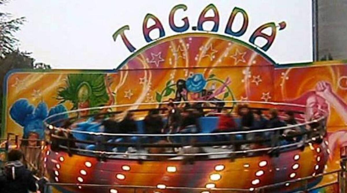 NOVARA. TRAGEDIA AL LUNA PARK : UNA RAGAZZINA DI 15 ANNI MUORE SBALZATA DAL TAGADÀ - 