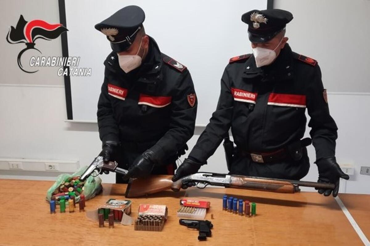 MINEO. DETENZIONE ABUSIVA DI ARMI E MUNIZIONI: ARRESTATO. - 