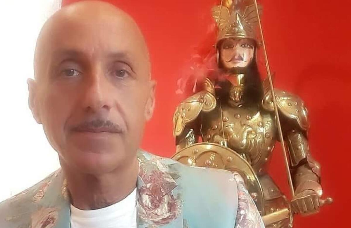 MORTO A PATERNÒ LO STILISTA E IMPRENDITORE MARIO BRASILE. IL RICORDO DEL SINDACO - 