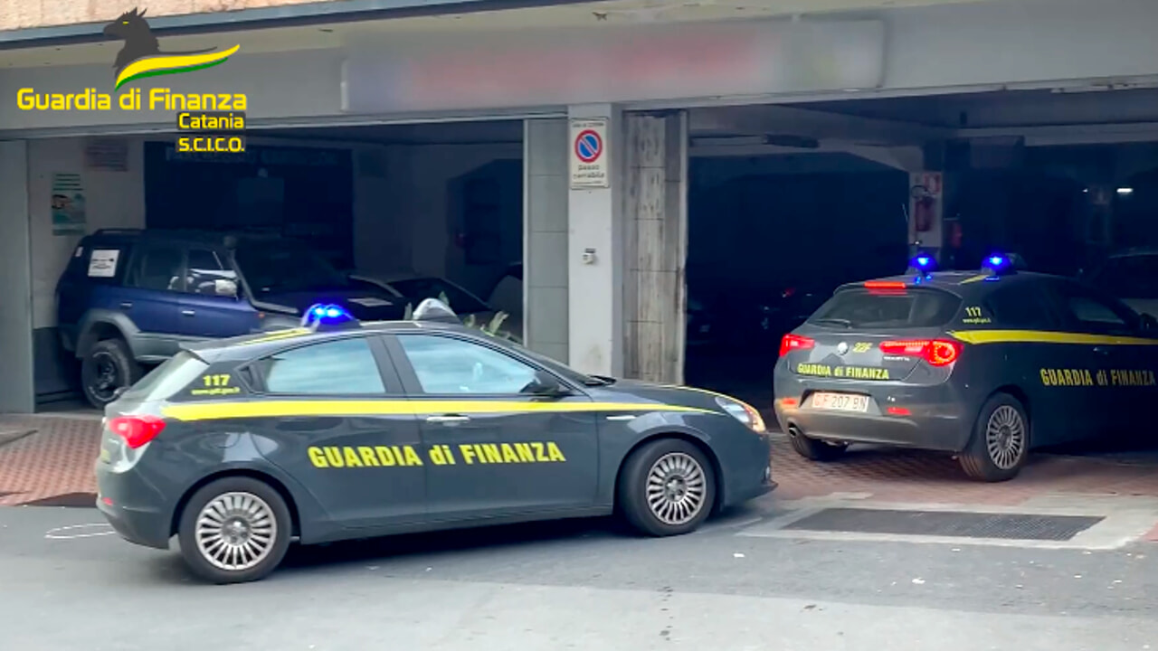 LA GDF  CONFISCA BENI PER 5 MILIONI DI EURO, TRA QUESTI UN AZIENDA  DI PRODOTTI IN CALCESTRUZZO PER L'EDILIZIA DI MISTERBIANCO