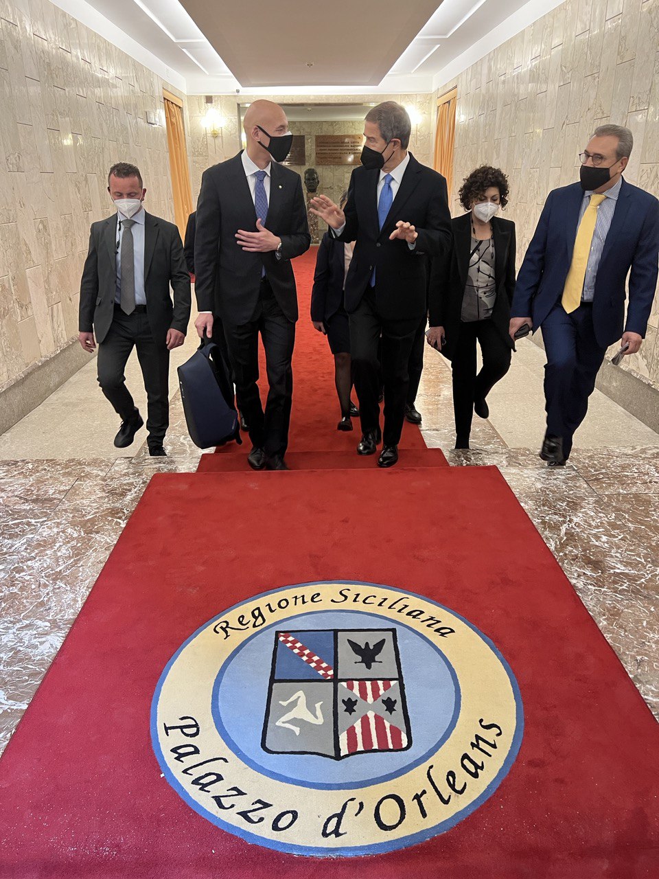 ALL’ASTRONAUTA LUCA PARMITANO MEDAGLIA D’ORO AL VALORE CIVILE