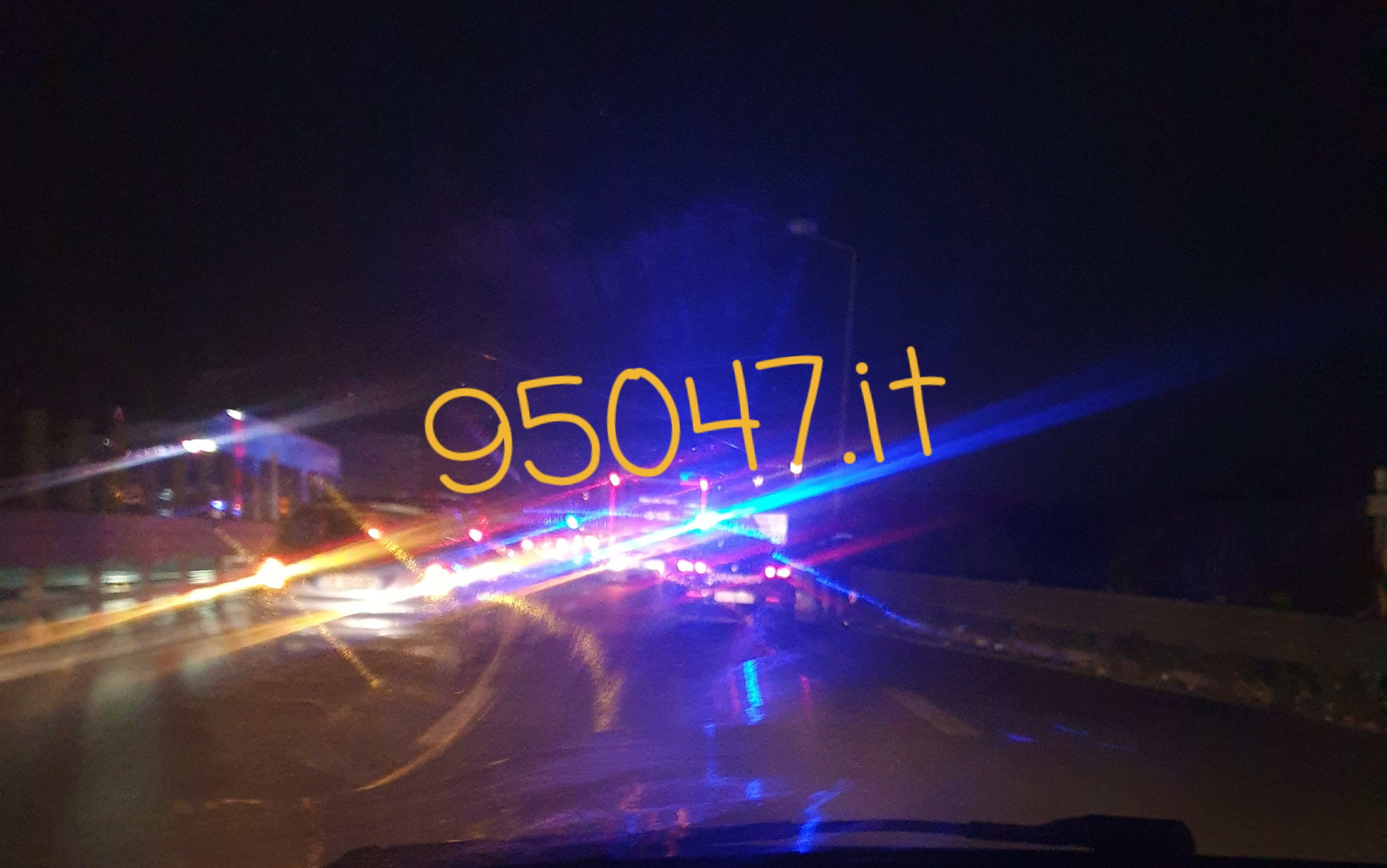 INCIDENTE SULLA SS121 IN DIREZIONE PATERNO'