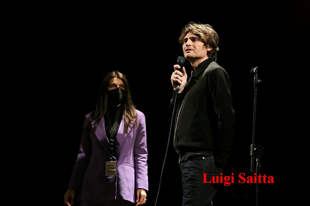 UNO SPETTACOLO DA VERO “DURO"