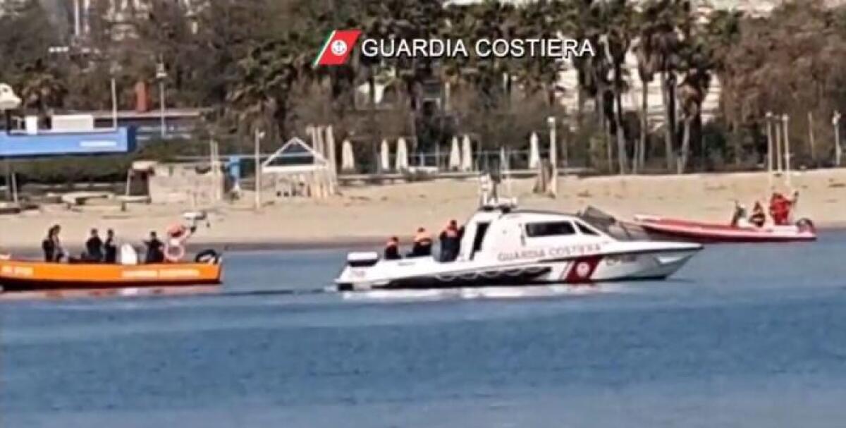 CATANIA. RITROVATO IL CORPO SENZA VITA DEL GIOVANE DISPERSO NEL MARE DELLA PLAYA - 