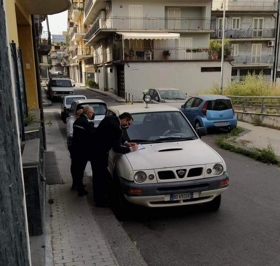 PATERNO': CONTROLLO DEL TERRITORIO, MULTE PER IL VOLANTINAGGIO SELVAGGIO