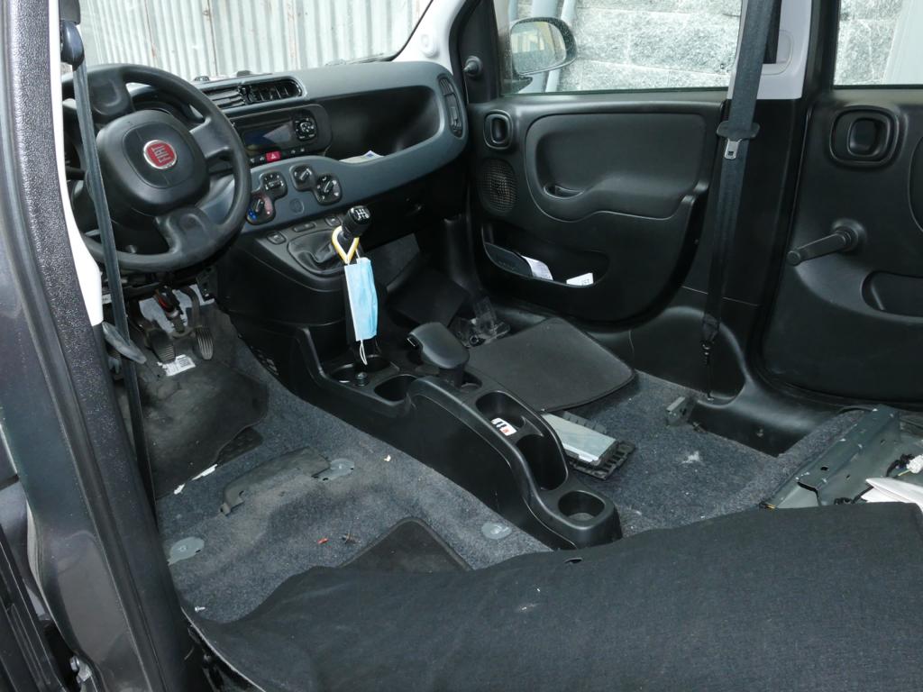 CATANIA. RITROVATE DUE AUTO RUBATE E DENUNCIATO L’AUTORE DEL FURTO