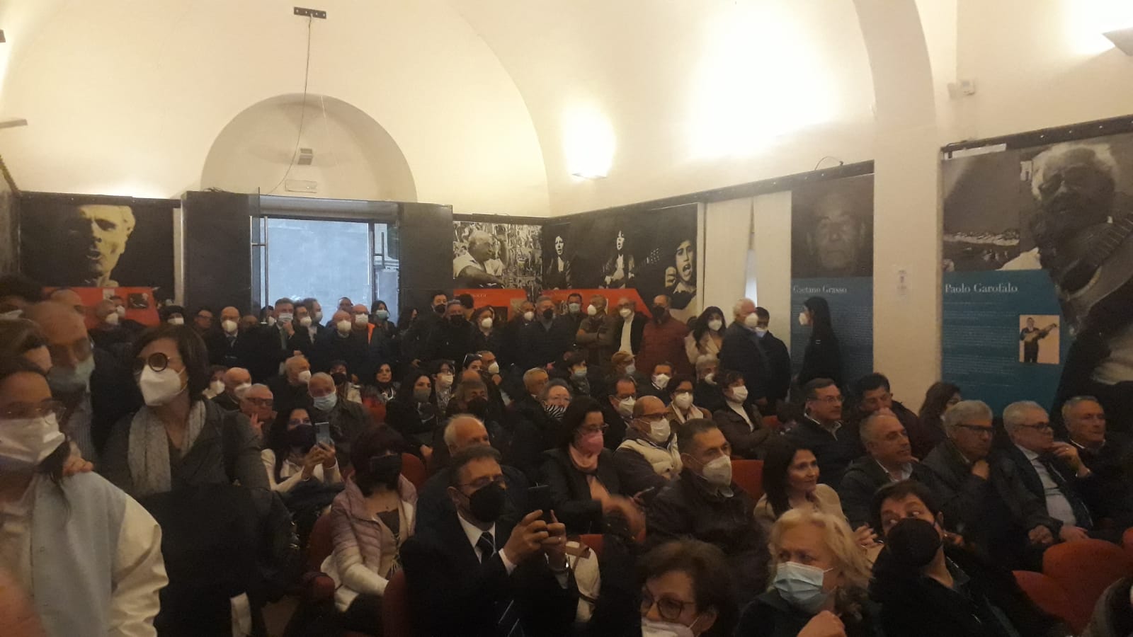PATERNÒ, MARIA GRAZIA PANNITTERI UFFICIALIZZA LA CANDIDATURA A SINDACO: 3 LISTE CIVICHE A SOSTEGNO