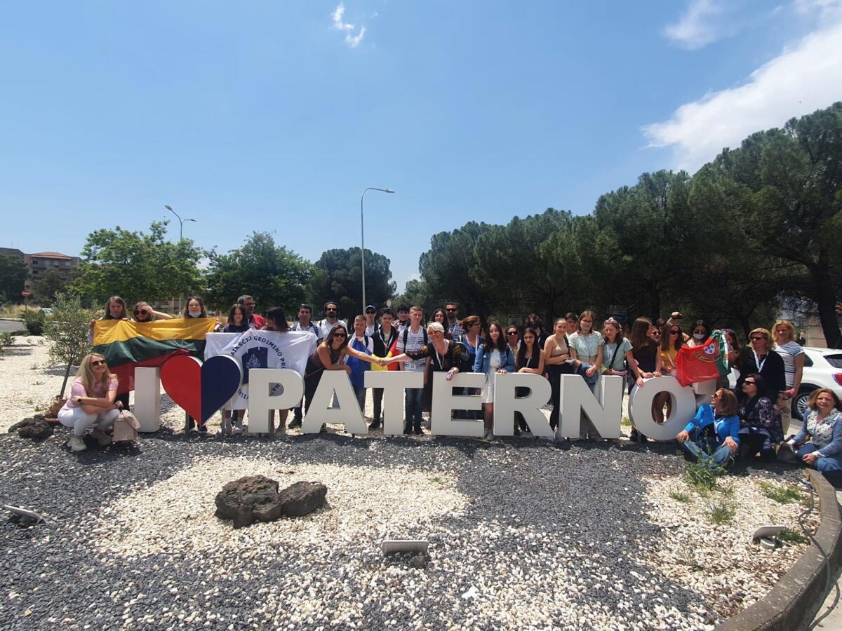 PATERNO'. DON  MILANI SEMPRE PIÙ  EUROPEA DIRETTO DAL PROF .CARMELO SANTAGATI - 