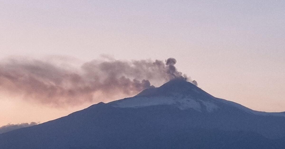 L’ETNA RITORNA A FARSI SENTIRE ’: RIPRESA DEL TREMORE VULCANICO E DELLE EMISSIONI DI CENERE - 