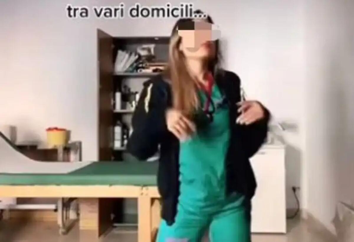 CALTANISSETTA, DOTTORESSA BALLA AL PRONTO SOCCORSO E POSTA VIDEO SU TIKTOK: APERTA INCHIESTA - 