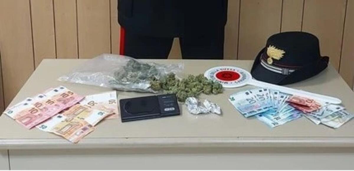 SAN GIOVANNI LA PUNTA. . ORDINAZIONE ON LINE CON RITIRO A CASA: ARRESTATO SPACCIATORE - 