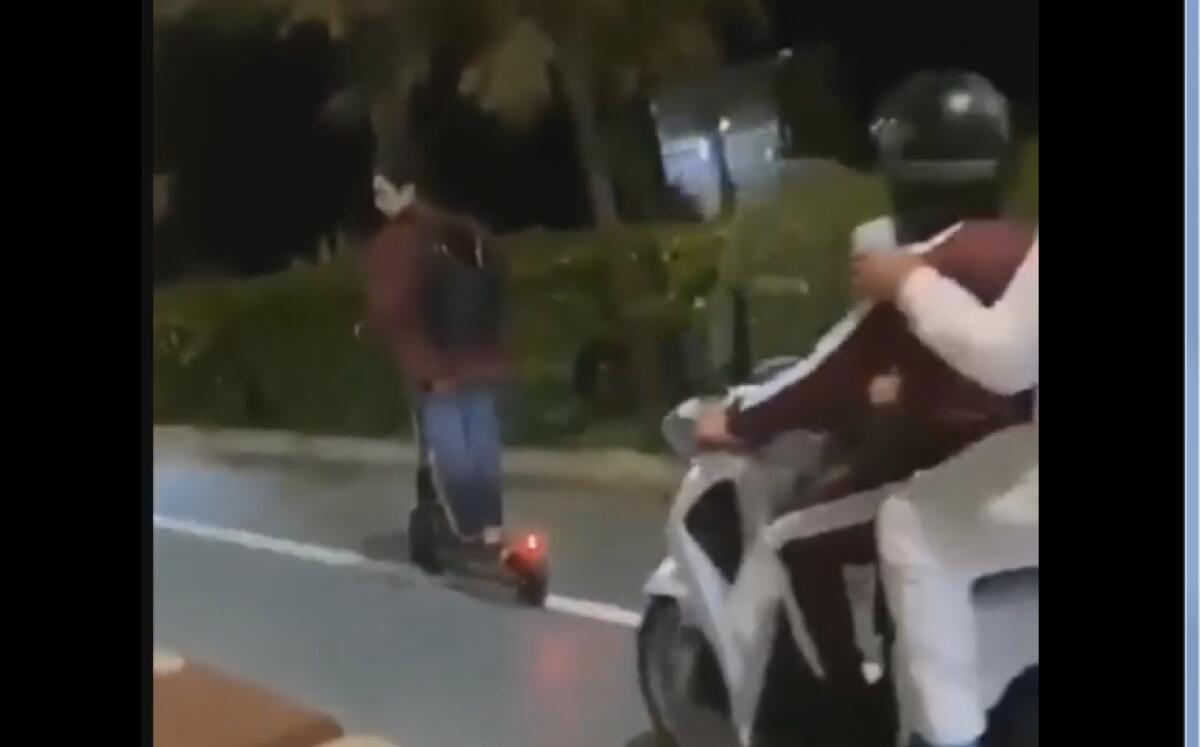 FOLLIA A CATANIA. AFFIANCANO IL MONOPATTINO AD ALTA VELOCITÀ E FANNO CADERE IL CONDUCENTE - 