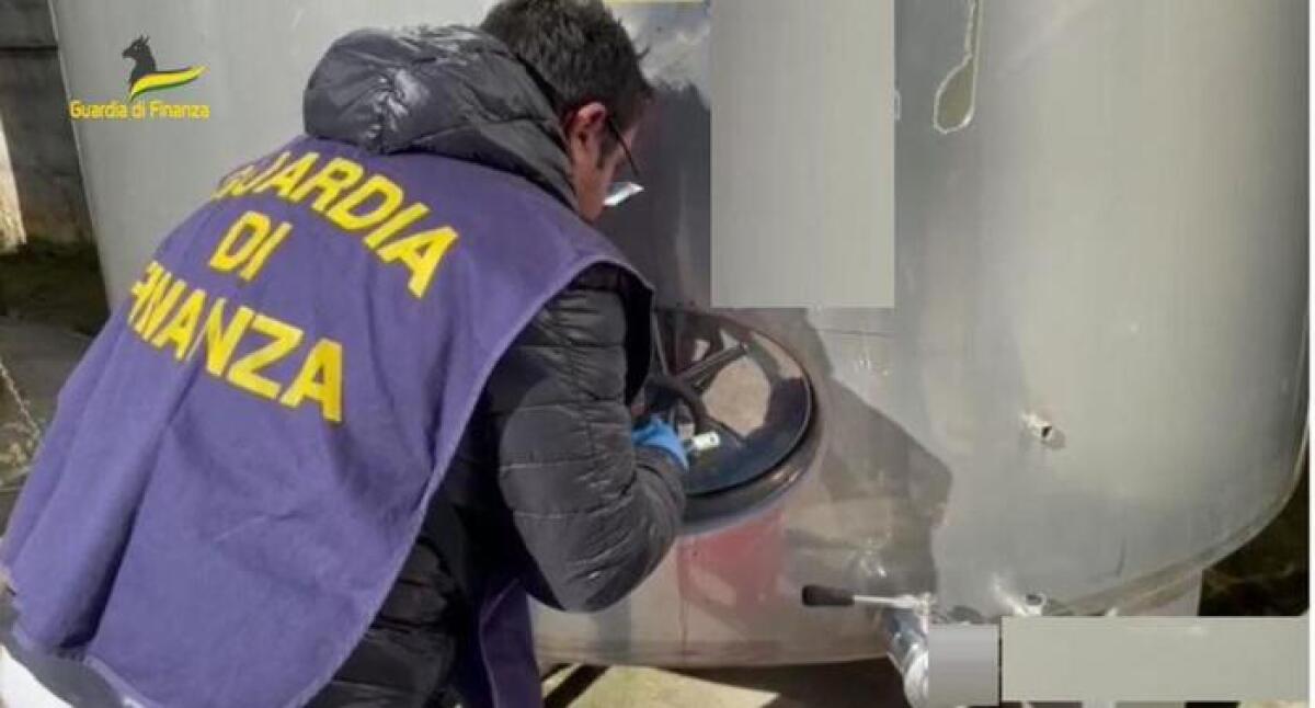 PARTINICO, SEQUESTRATI BENI PER 1,5 MILIONI DI EURO AD AZIENDA VITIVINICOLA - 