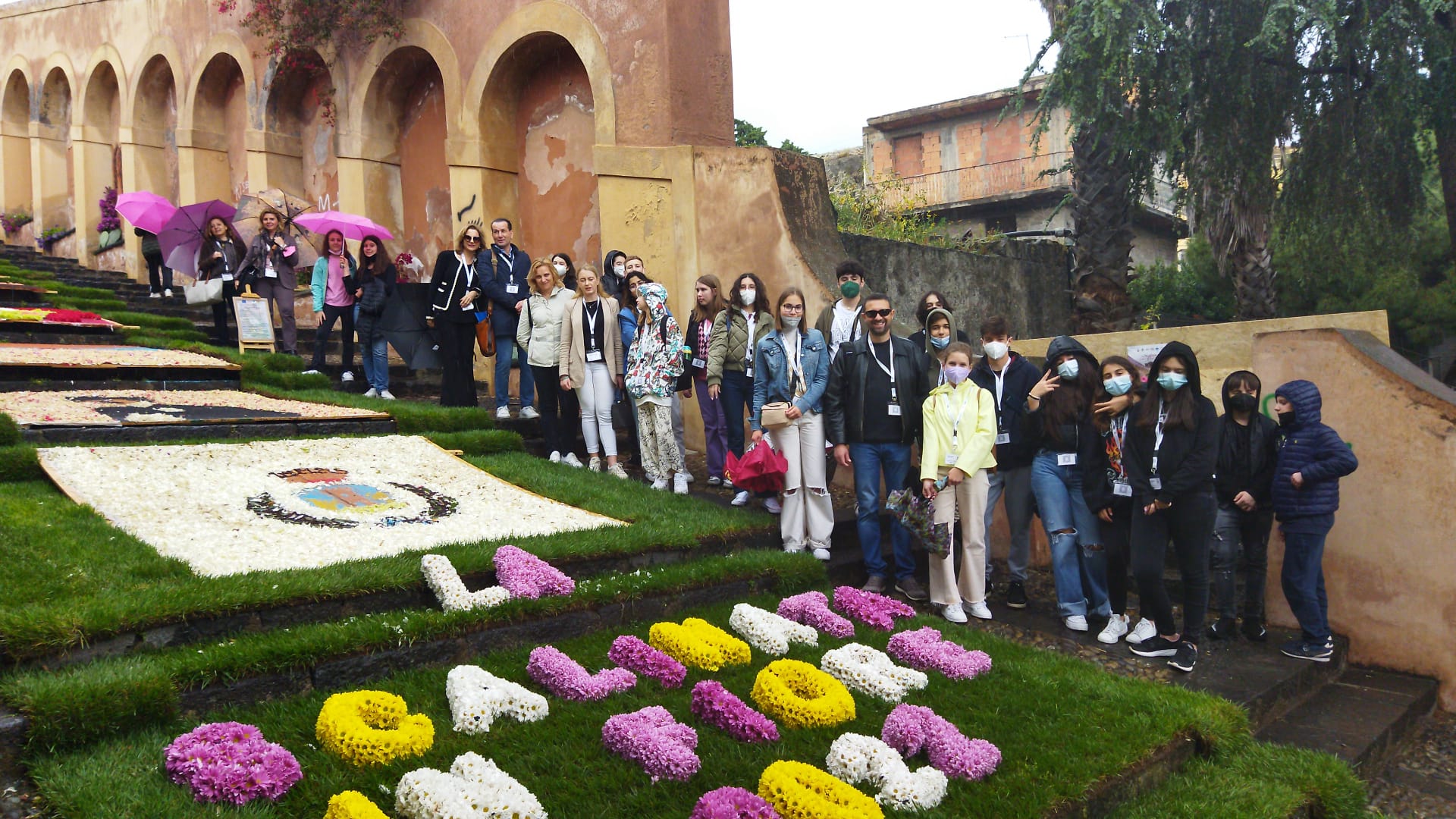 PATERNO'. DON  MILANI SEMPRE PIÙ  EUROPEA DIRETTO DAL PROF .CARMELO SANTAGATI