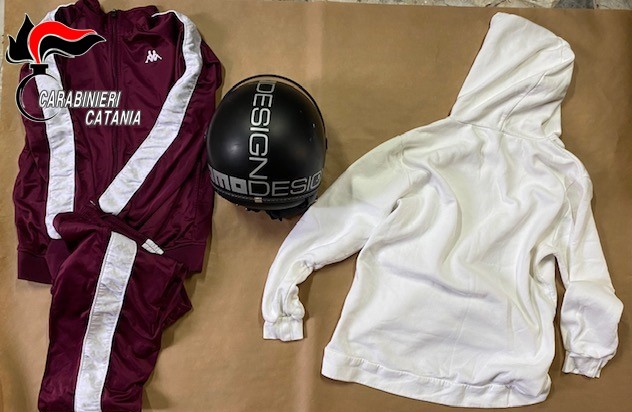 CATANIA. IDENTIFICATI E DENUNCIATI  I RAGAZZI CHE HANNO FATTO CADERE IL GIOVANE DAL MONOPATTINO