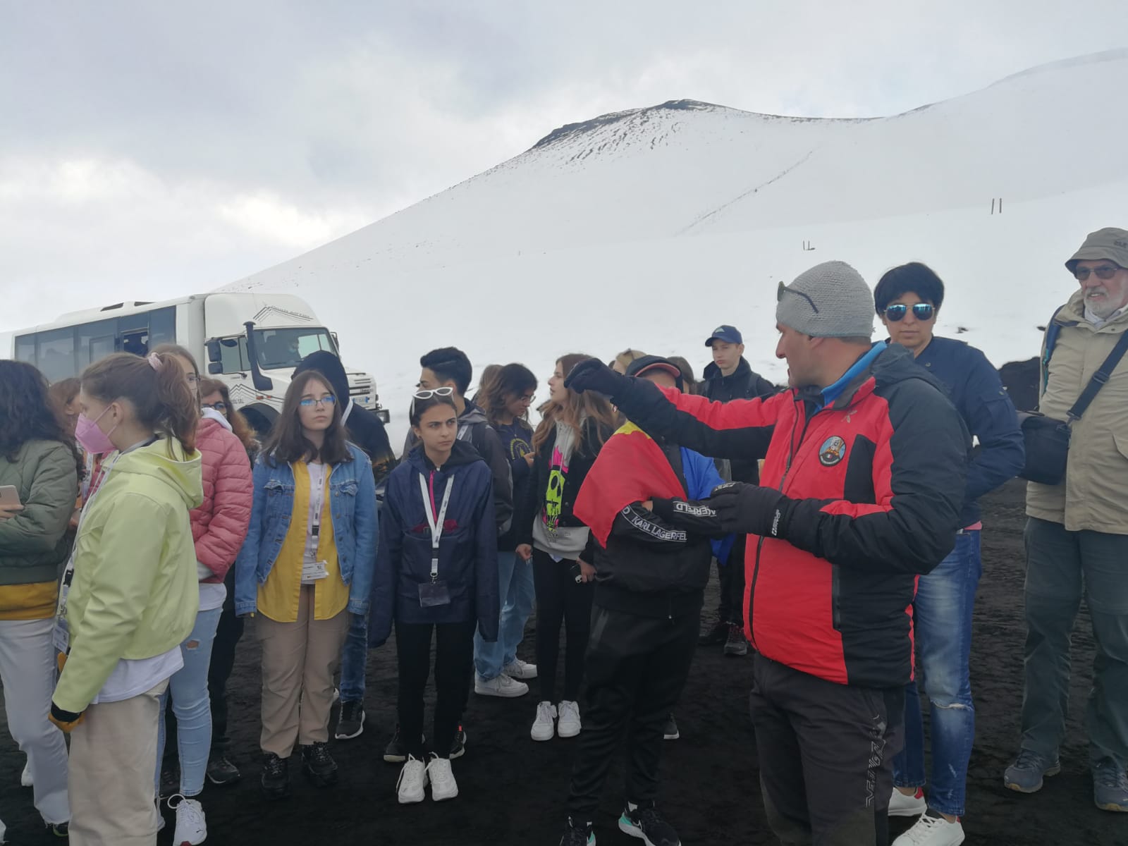 PATERNO'. DON  MILANI SEMPRE PIÙ  EUROPEA DIRETTO DAL PROF .CARMELO SANTAGATI