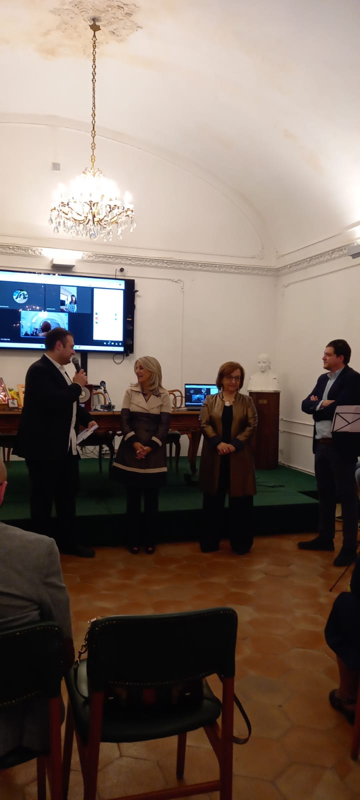 Paternò: Grande successo per la seconda edizione del premio “Giulio Crimi”