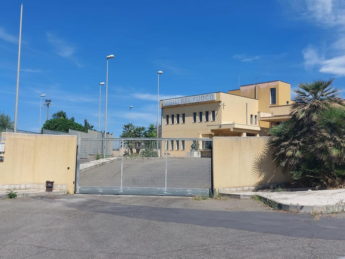 CHIUSO OGGI  IL DISTACCAMENTO DEI VIGILI DEL FUOCO DI PATERNÒ PER CARENZA PERSONALE - 