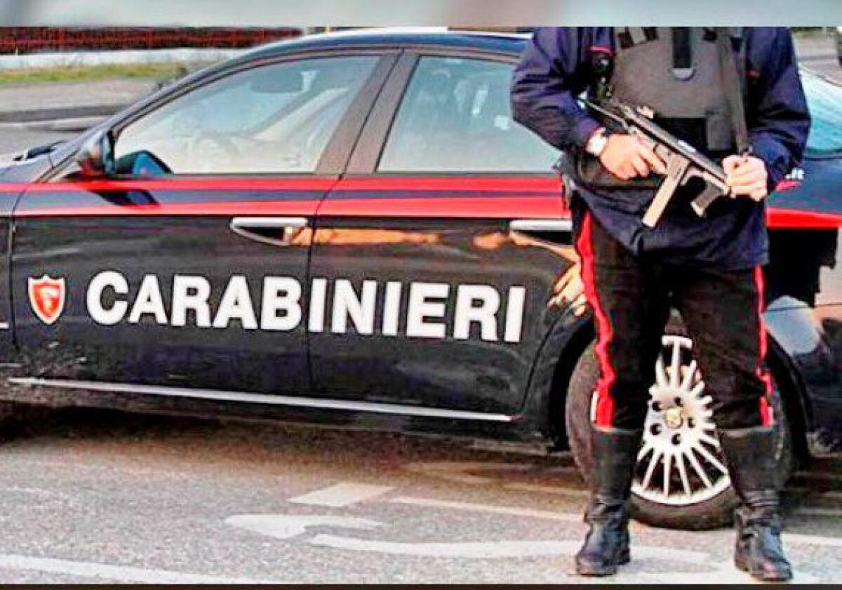 CATANIA. NON SI FERMA ALL’ALT DEI CARABINIERI PERCHÉ NON HA LA PATENTE: ARRESTATO UN 20ENNE - 