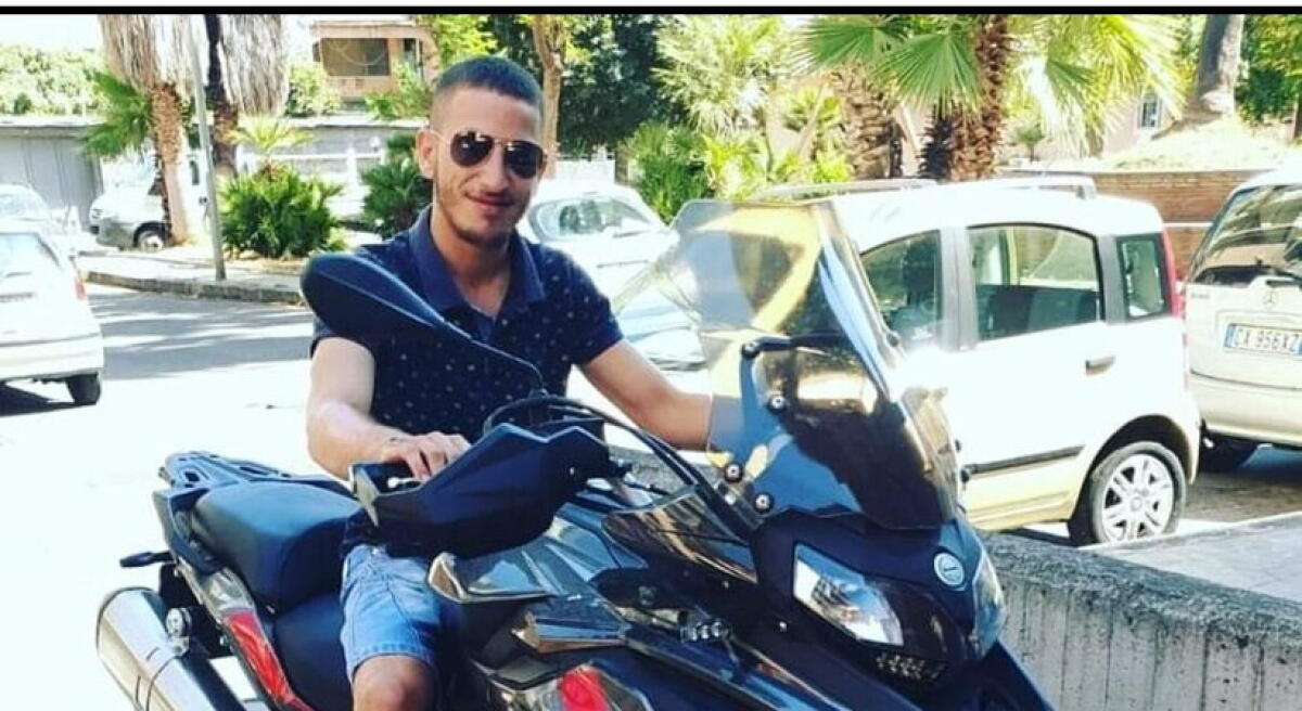 MOTO SI SCHIANTA NELLA NOTTE CONTRO IL GUARDRAIL SULLA TANGENZIALE DI CATANIA : UN MORTO E UN FERITO - 