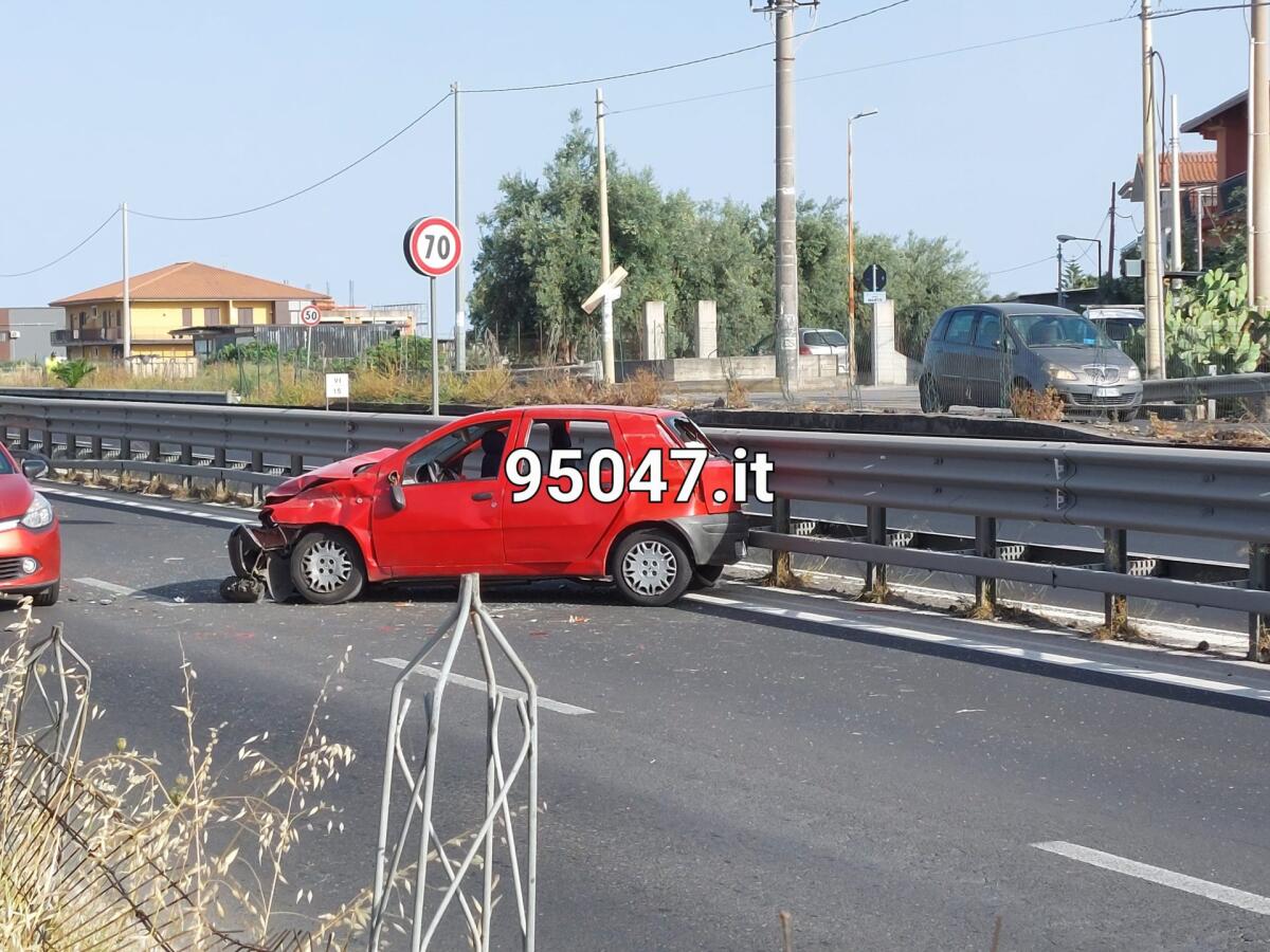 GRAVISSIMO INCIDENTE SULLA SS121 A PALAZZOLO, TRE FERITI. UOMO TRASPORTATO CON L’ELISOCCORSO AL CANNIZZARO - 