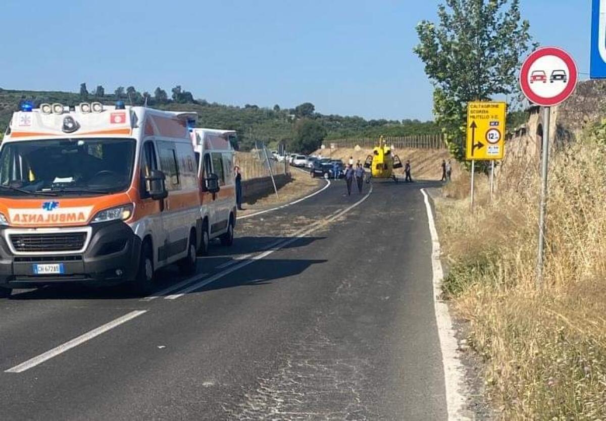 GRAVE INCIDENTE STRADALE SULLA SS 385 A LENTINI, ELISOCCORSO SUL POSTO - 