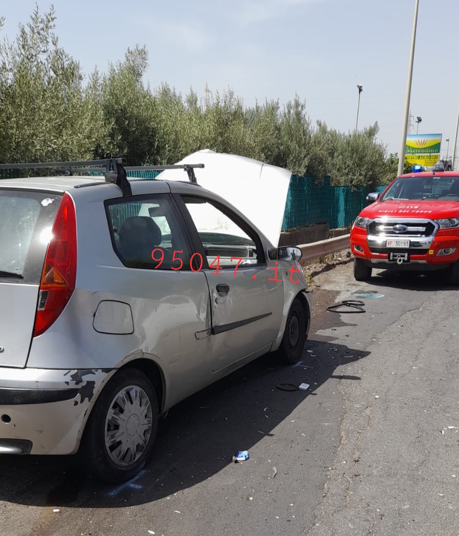 GRAVE INCIDENTE A TRE FONTANE, VVF ED ELISOCCORSO SUL POSTO