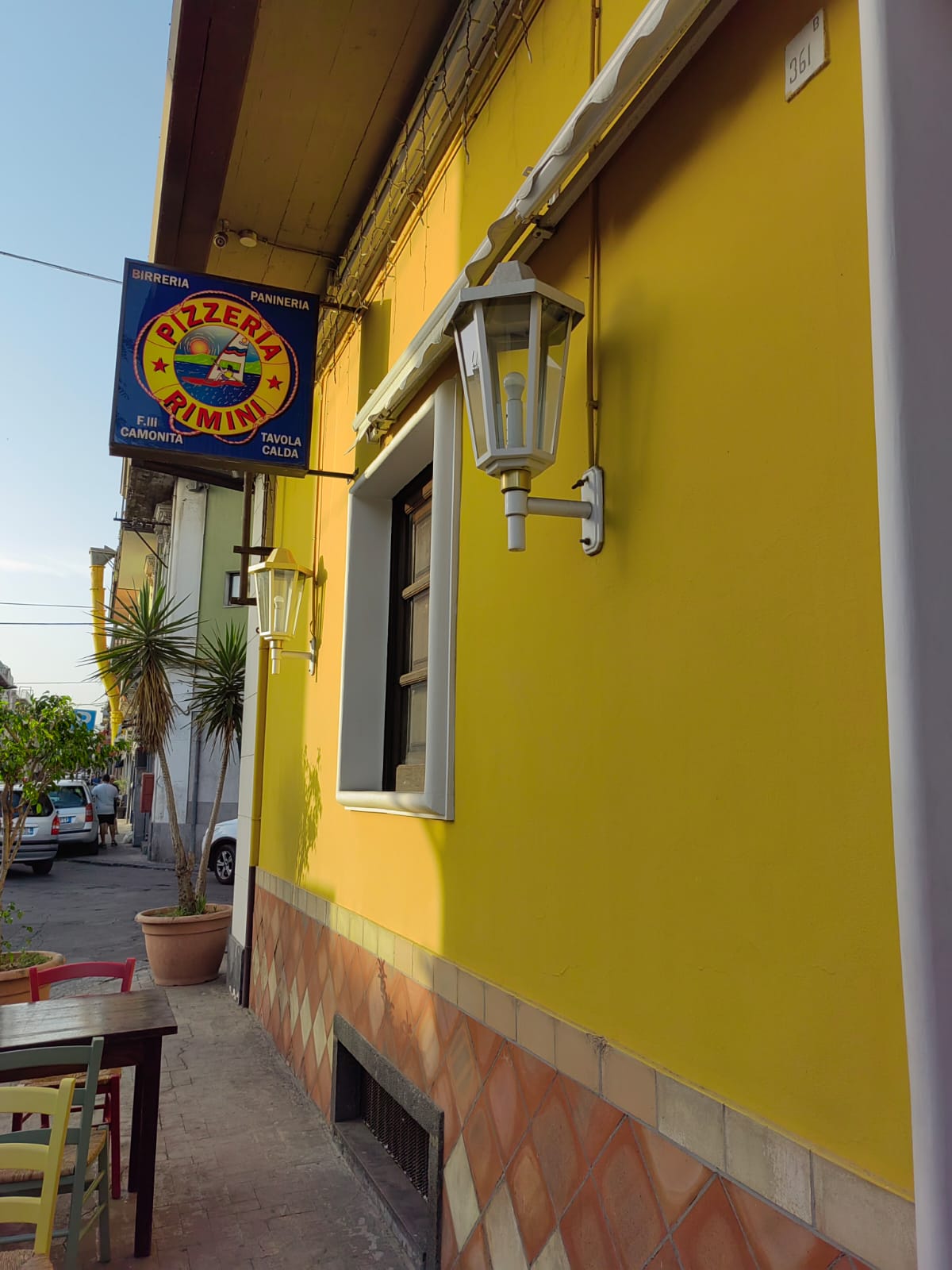 “CICCAmu di rispettare la nostra città”, campagna di sensibilizzazione lanciata da Rosanna Lauria  Riccardo Perciato