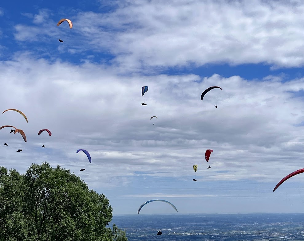 IN ALTRO ADIGE E A MILANO I TITOLI ITALIANI DI PARAPENDIO, TRA I PROTAGONISTI IL PATERNESE BUSETTA