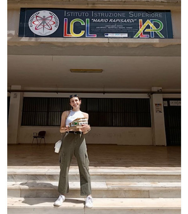 EMANUELE LOMBARDOLICEO ARTISTICO "MARIO RAPISARDI" 5L -ARCHITETTURA E AMBIENTE Sez. B SIA