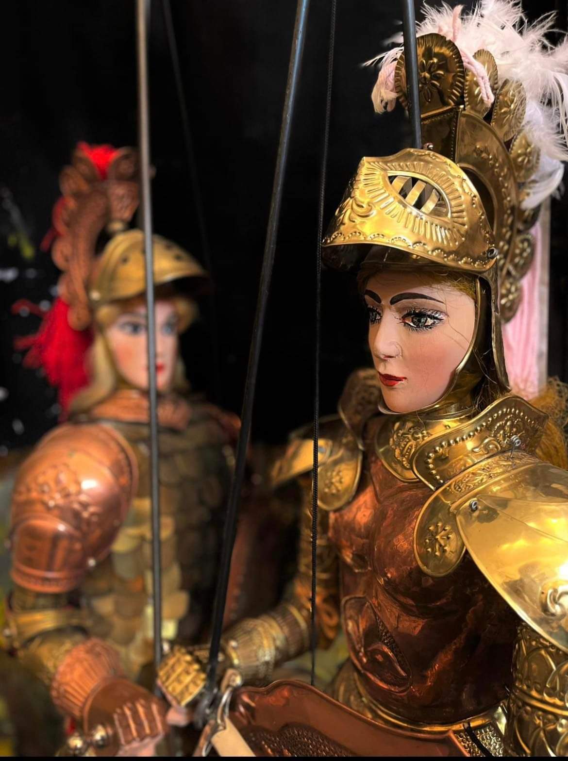 LA COMPAGNIA TEATRALE THALÌA DI PATERNO' A L’AQUILA  PER RAPPRESENTARE L’OPERA DEI PUPI