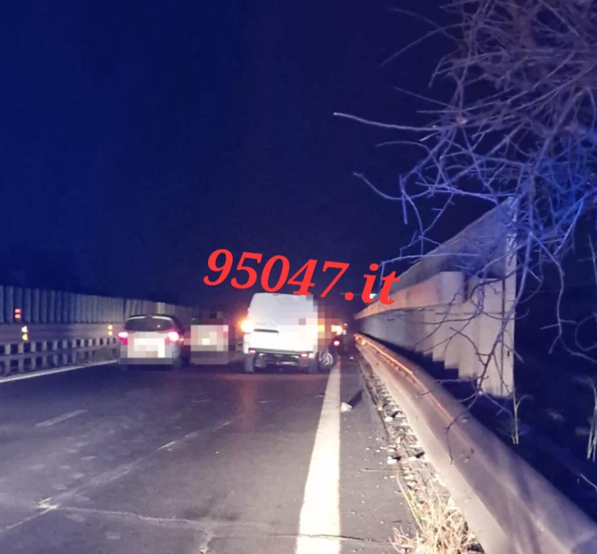 ENNESIMO INCIDENTE SULLA SS121, CODE DIREZIONE PATERNO' - 