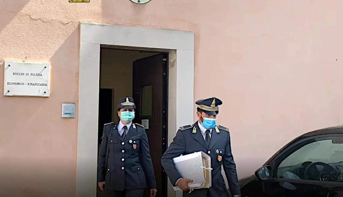 BANCAROTTA ALL'OMBRA DELLA MAFIA, IMPRENDITORE ARRESTATO A CATANIA - 