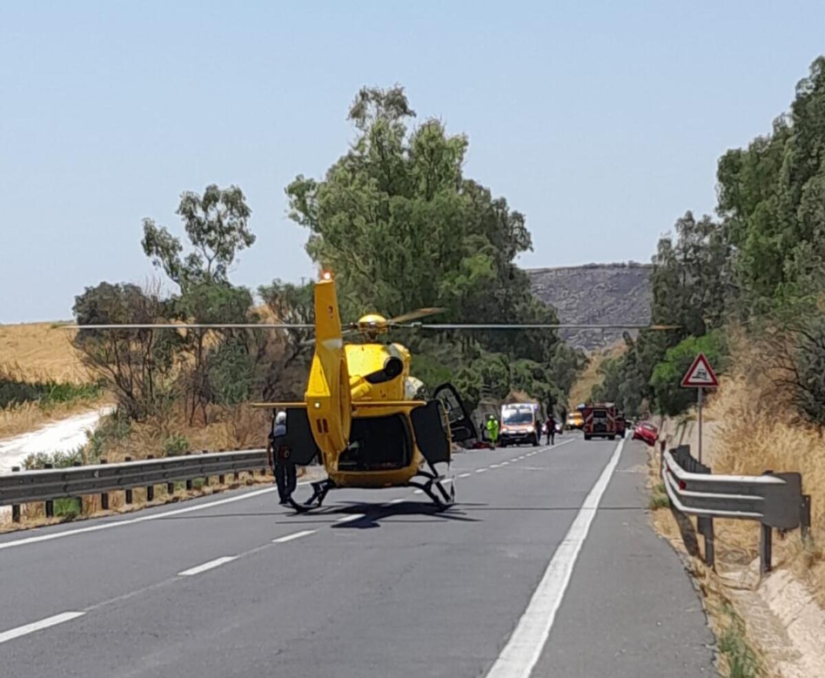 SCONTRO AUT0 MOTO SULLA SS514 A LICODIA EUBEA, UN MORTO - 