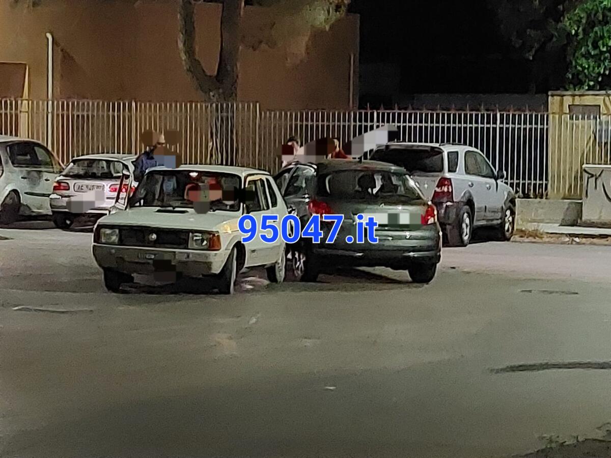 PATERNO': SCONTRO TRA DUE AUTO NEI PRESSI DELLA CHIESA SAN BIAGIO - 