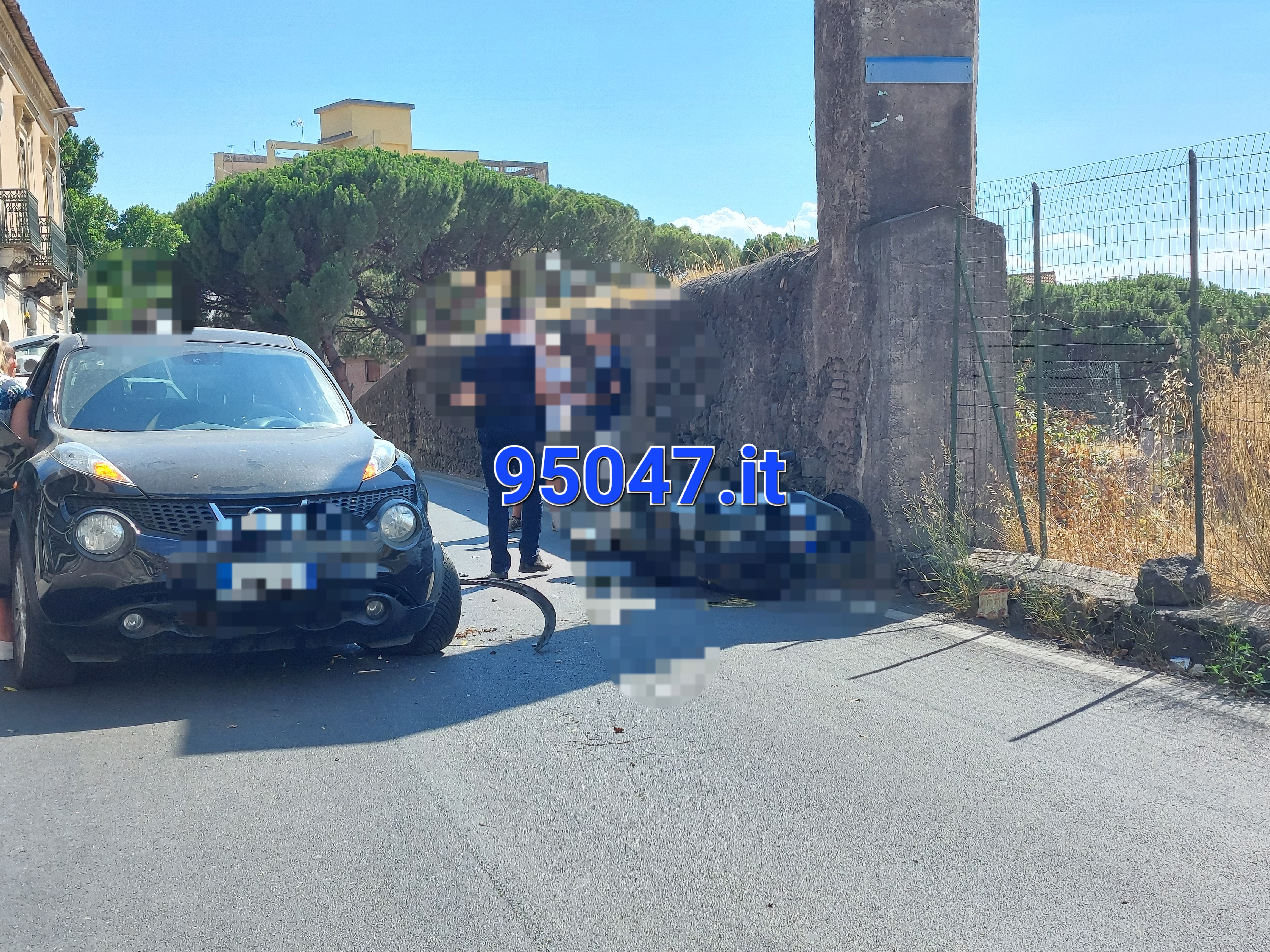 PATERNÒ: SCONTRO AUTO SCOOTER IN VIA NAZARIO SAURO, FERITO CENTAURO