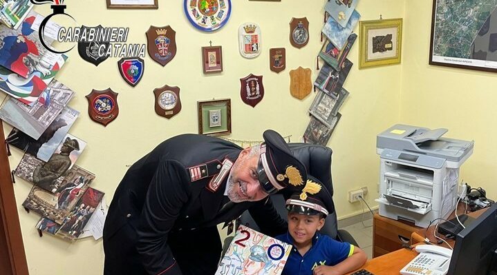 RIPOSTO: FESTA DI COMPLEANNO IN CASERMA PER IL PICCOLO JADER