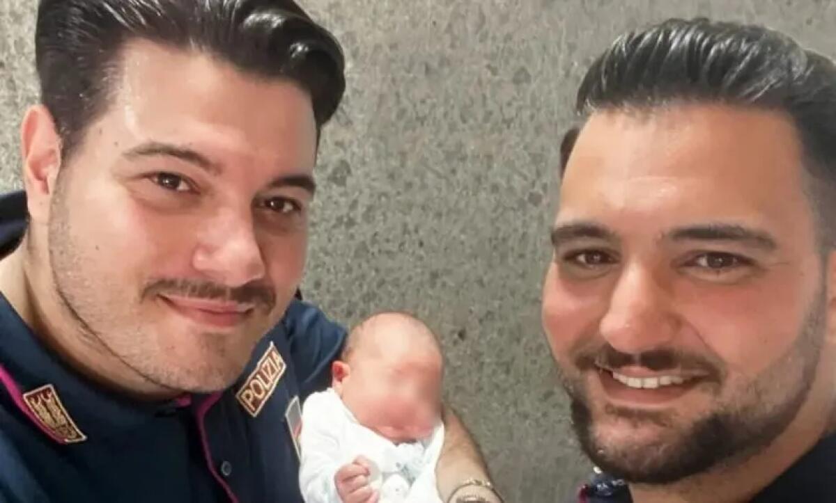 NAPOLI. Poliziotto aiuta donna a partorire, la neo-mamma chiama il figlio come l’agente - 