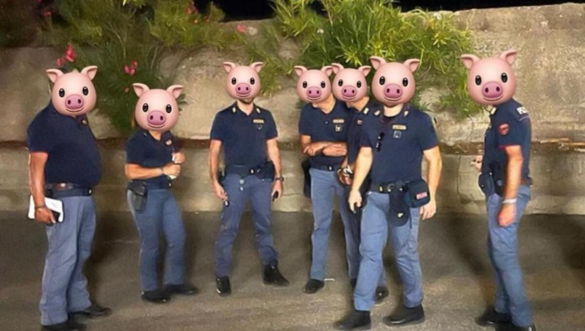 IL SINDACATO DI POLIZIA USIP DI CATANIA DENUNCIA IL CANTANTE FRAH QUINTALE PER LE FACCINE DEI MAIALI SUL VOLTO DEGLI AGENTI - 