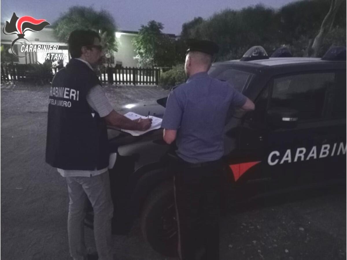 DENUNCIATO IL GESTORE DI UNO LIDO DELLA PLAYA DI CATANIA, CIBO NON TRACCIATO E SCARSA IGIENE IN CUCINA - 