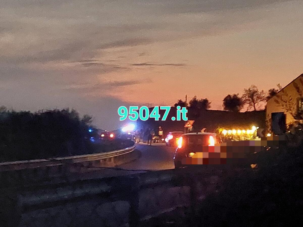 INCIDENTE SULLA EX SS121, SOCCORSI SUL POSTO - 