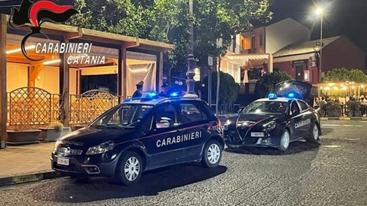 CONTROLLI A PATERNÒ E RAGALNA: MULTE PER NOVEMILA EURO, TRE GIOVANI SEGNALATI ALLA PREFETTURA - 