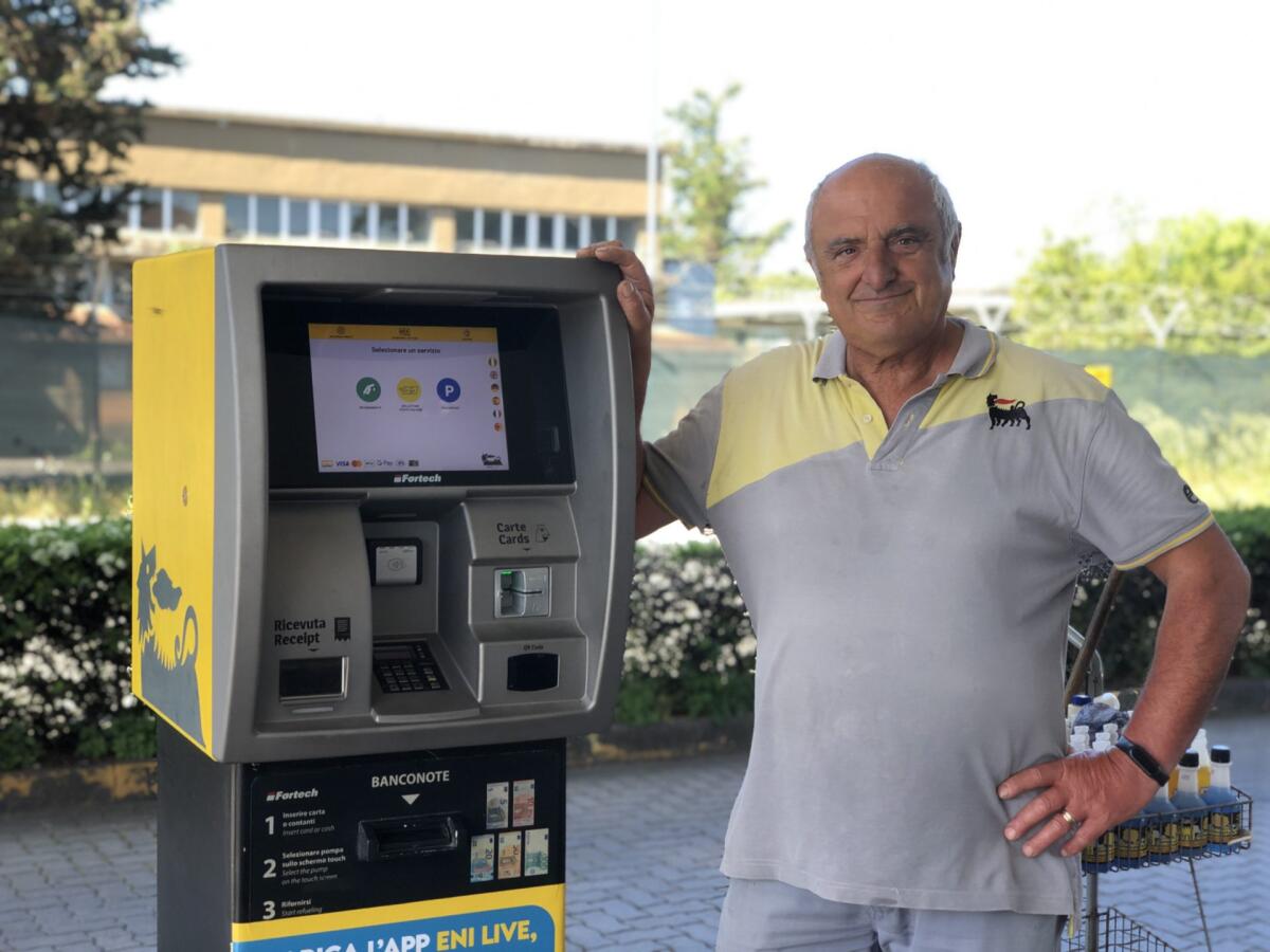 I DISTRIBUTORI DI BENZINA ORA PARLANO IN DIALETTO SICILIANO: ECCO DOVE SI TROVANO A CATANIA - 