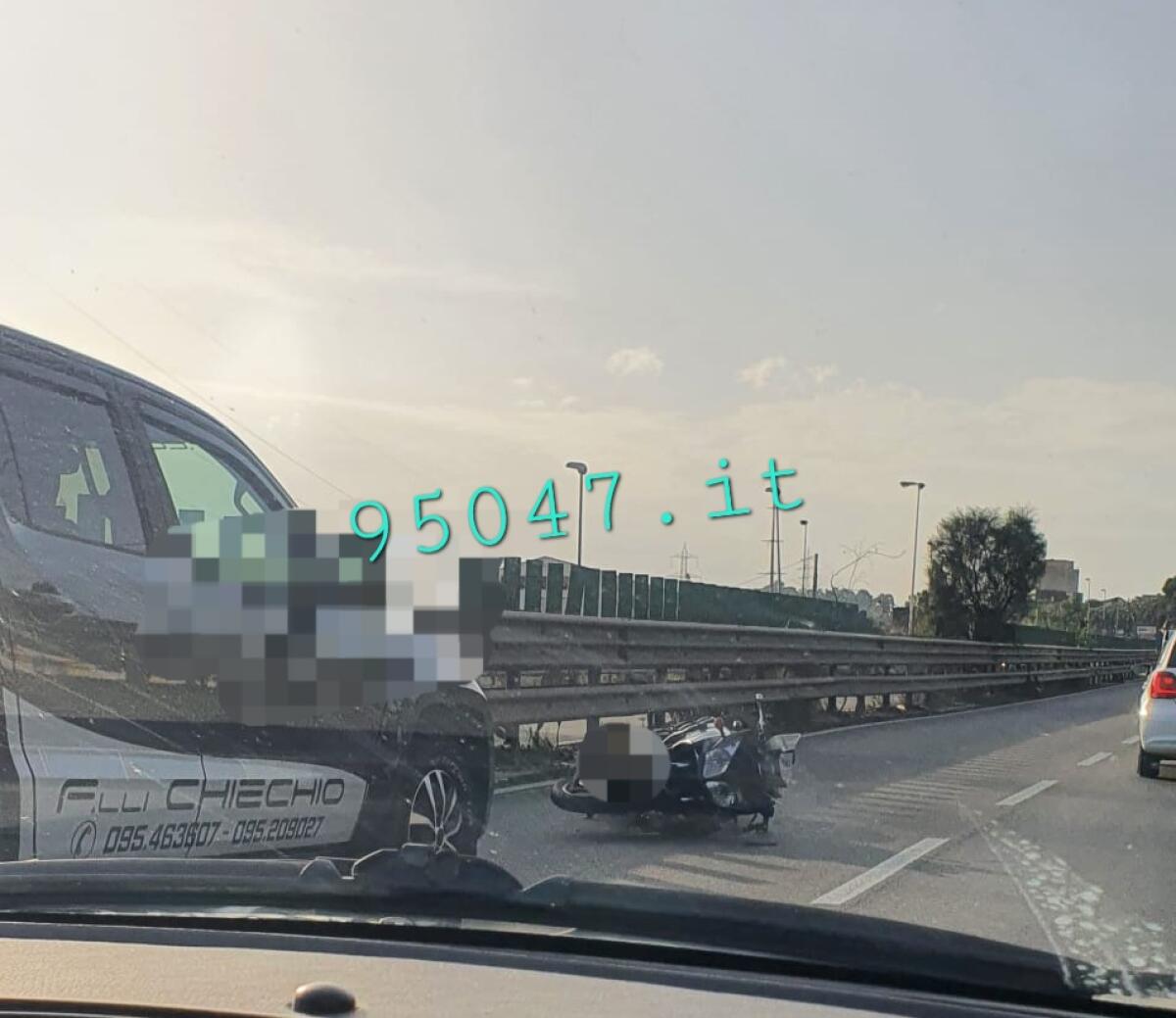 INCIDENTE SULLA SS121 IN DIREZIONE PATERNO', LUNGHE CODE - 