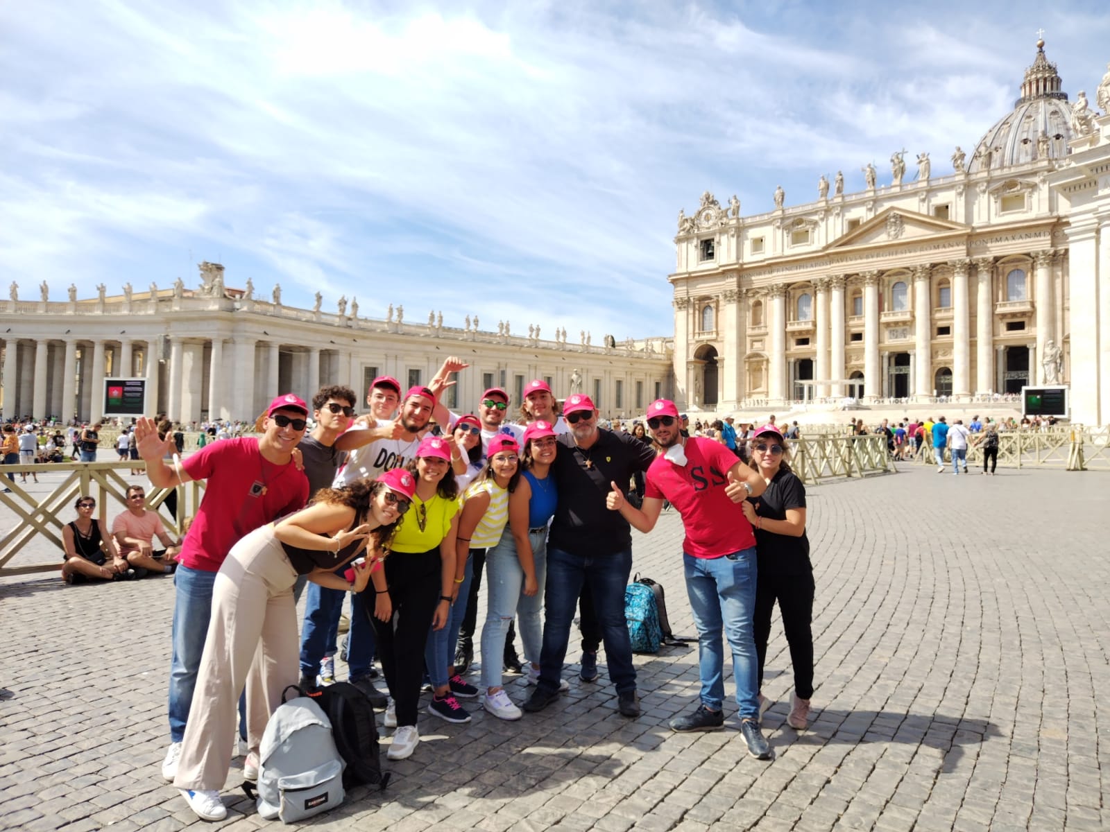 I GIOVANI DELLA PARROCCHIA SAN GIOVANNI BOSCO DAL PAPA
